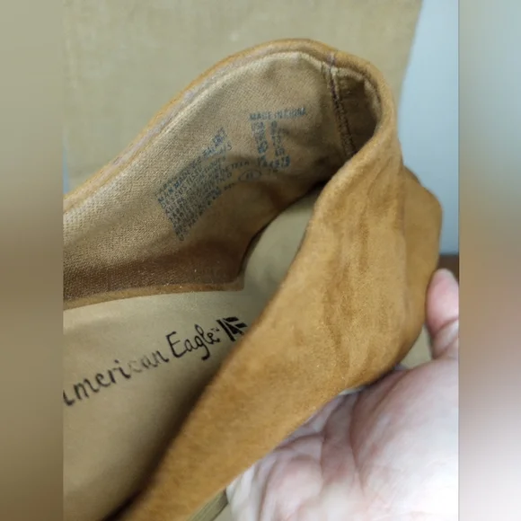 American Eagle Tan Camel Suede Open Toe Mules Clogs 4" Wood Heel Size 6 - Picture 14 of 14